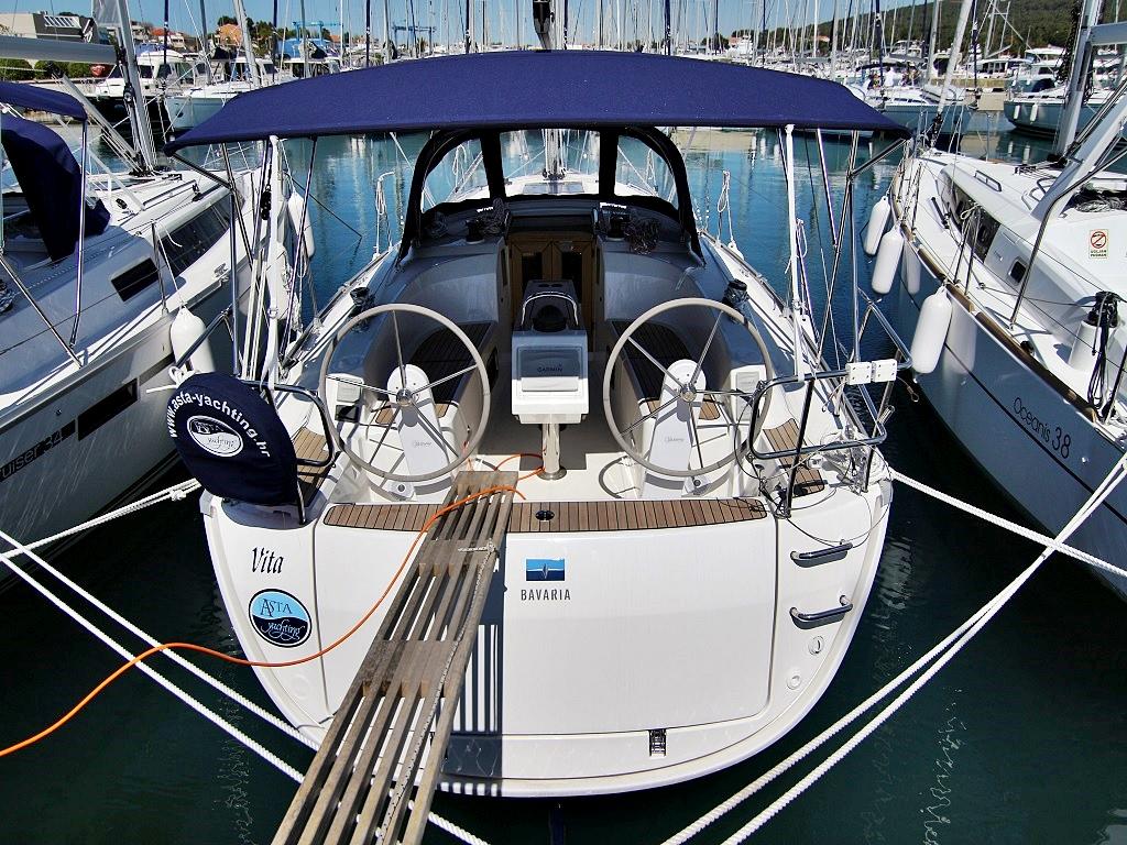 Bavaria Cruiser 34, picture 3