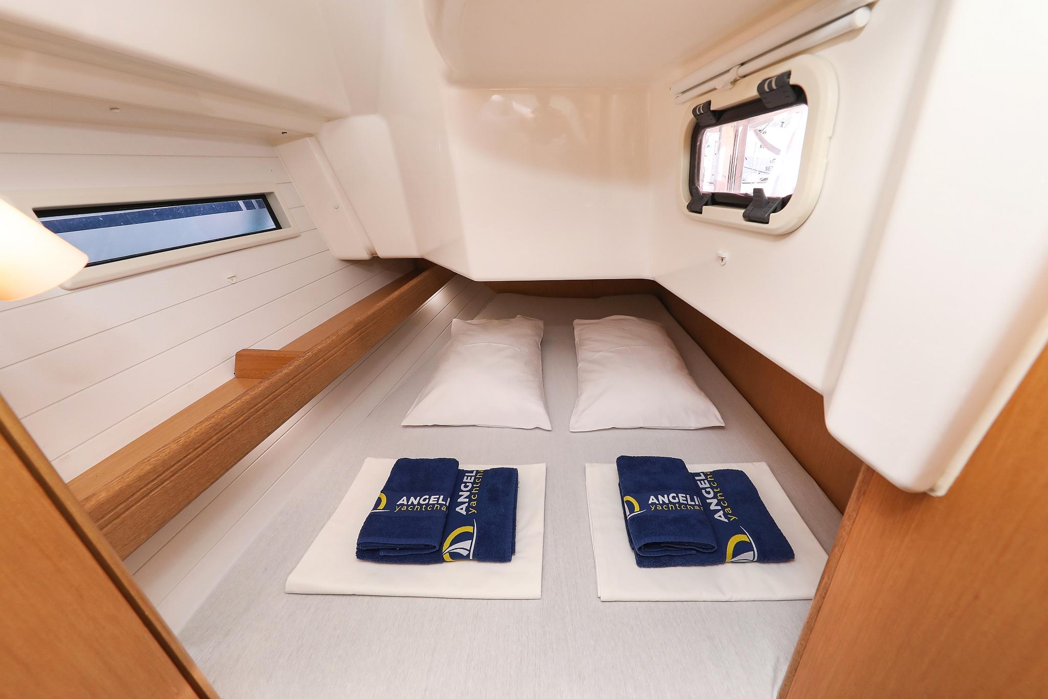 Bavaria Cruiser 34, picture 26