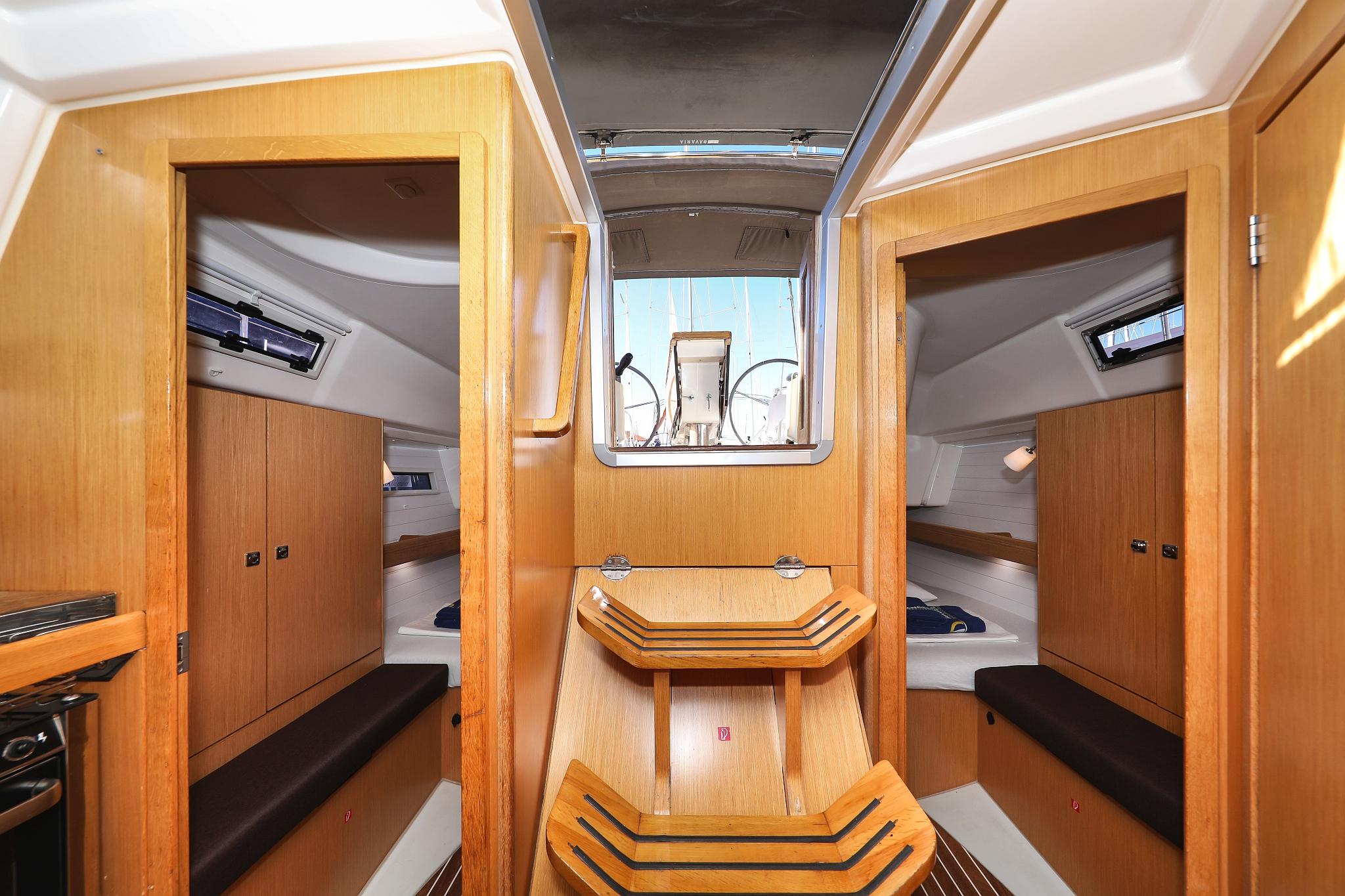 Bavaria Cruiser 34, picture 41