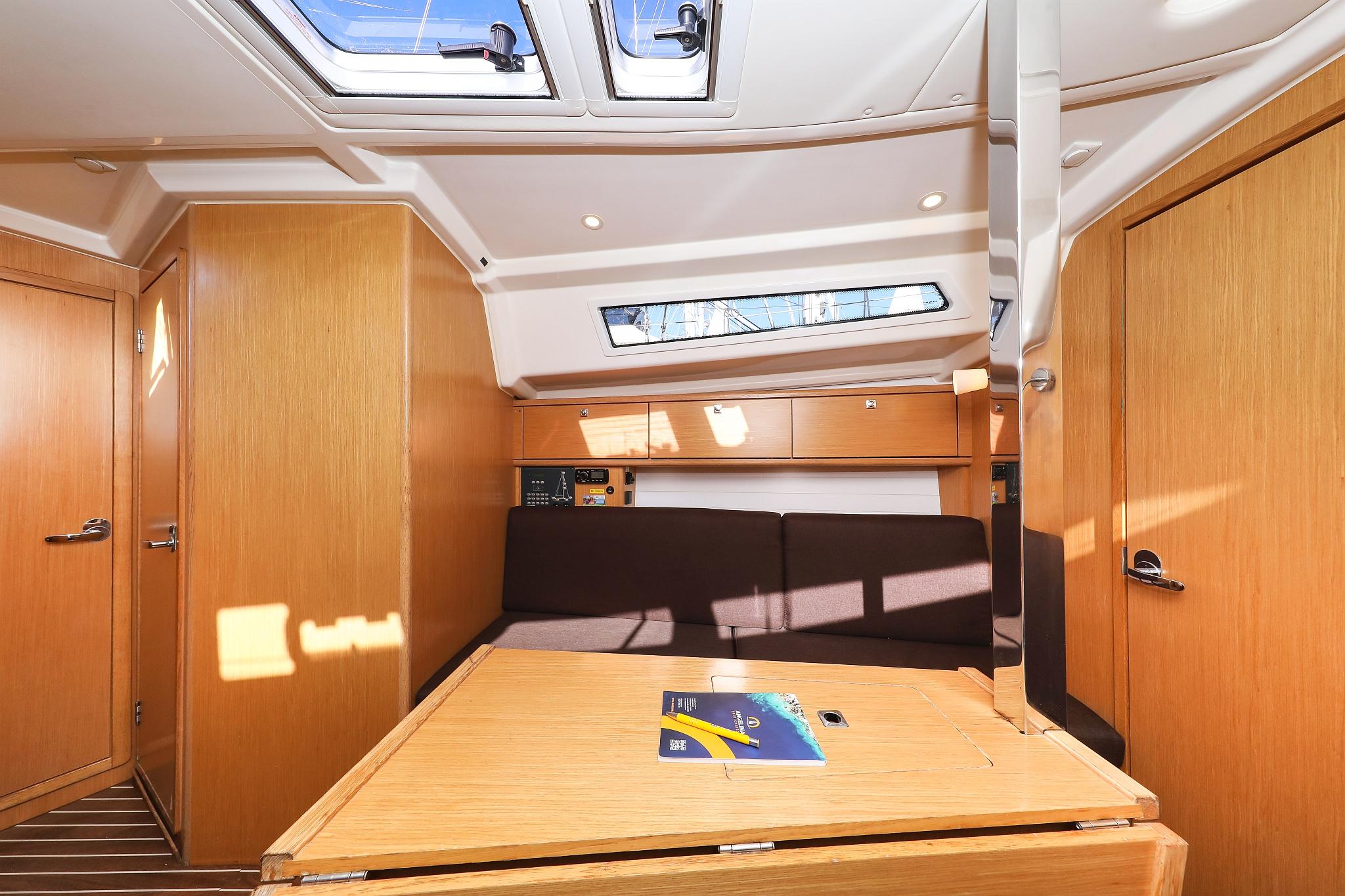 Bavaria Cruiser 34, picture 39