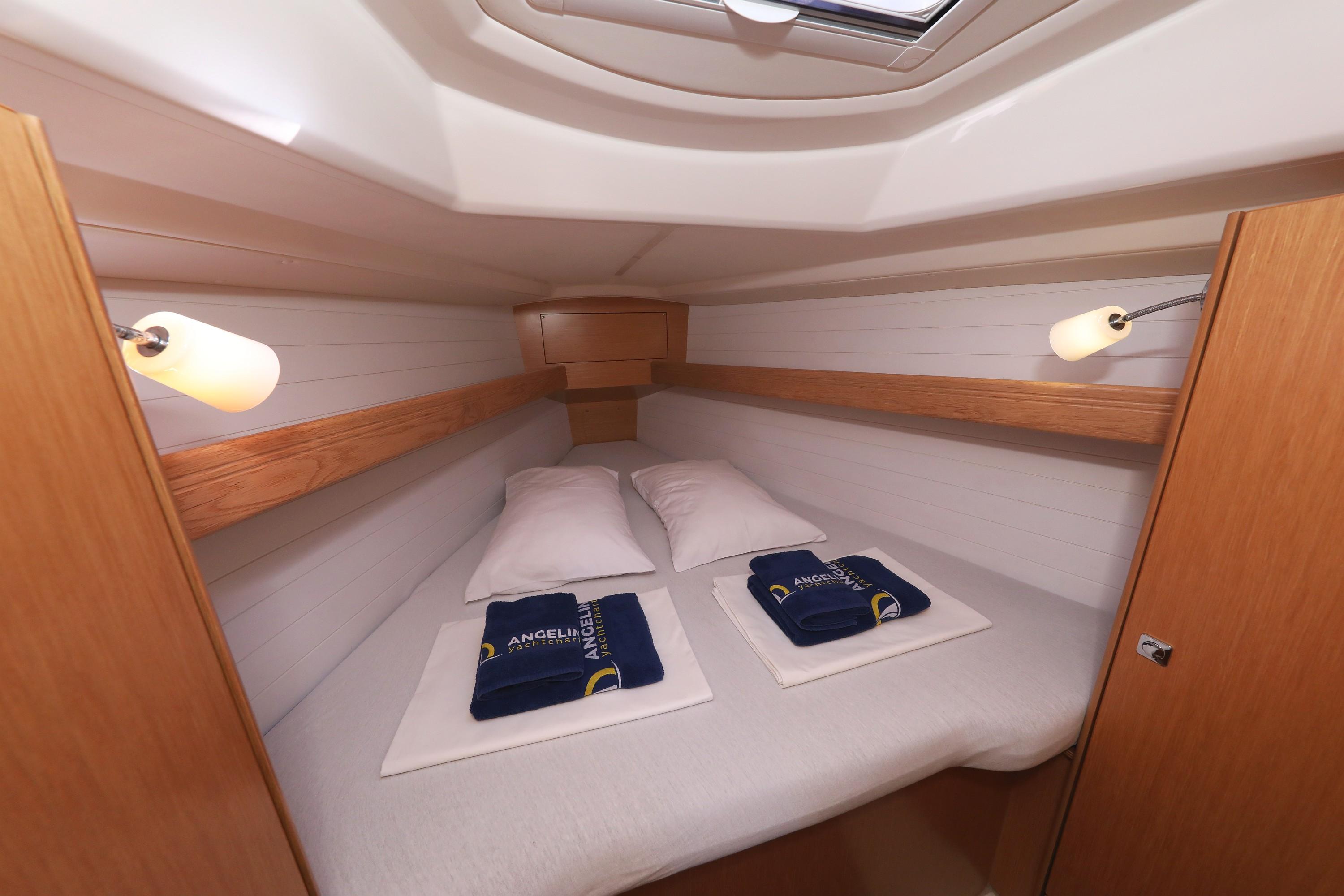 Bavaria Cruiser 34, picture 27