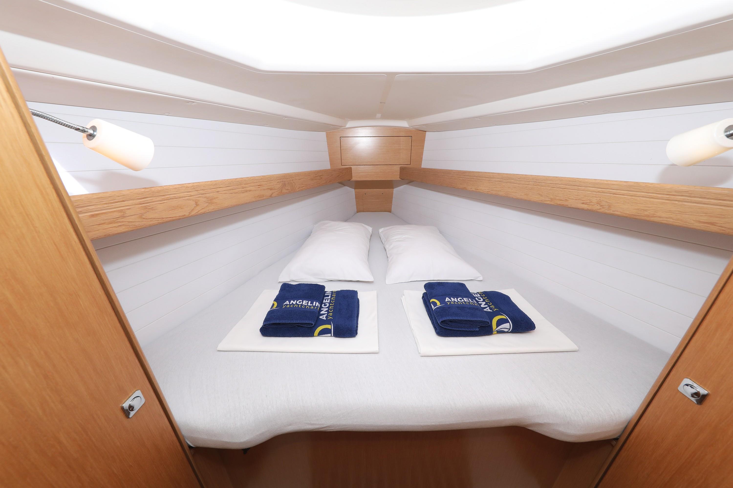 Bavaria Cruiser 34, picture 26