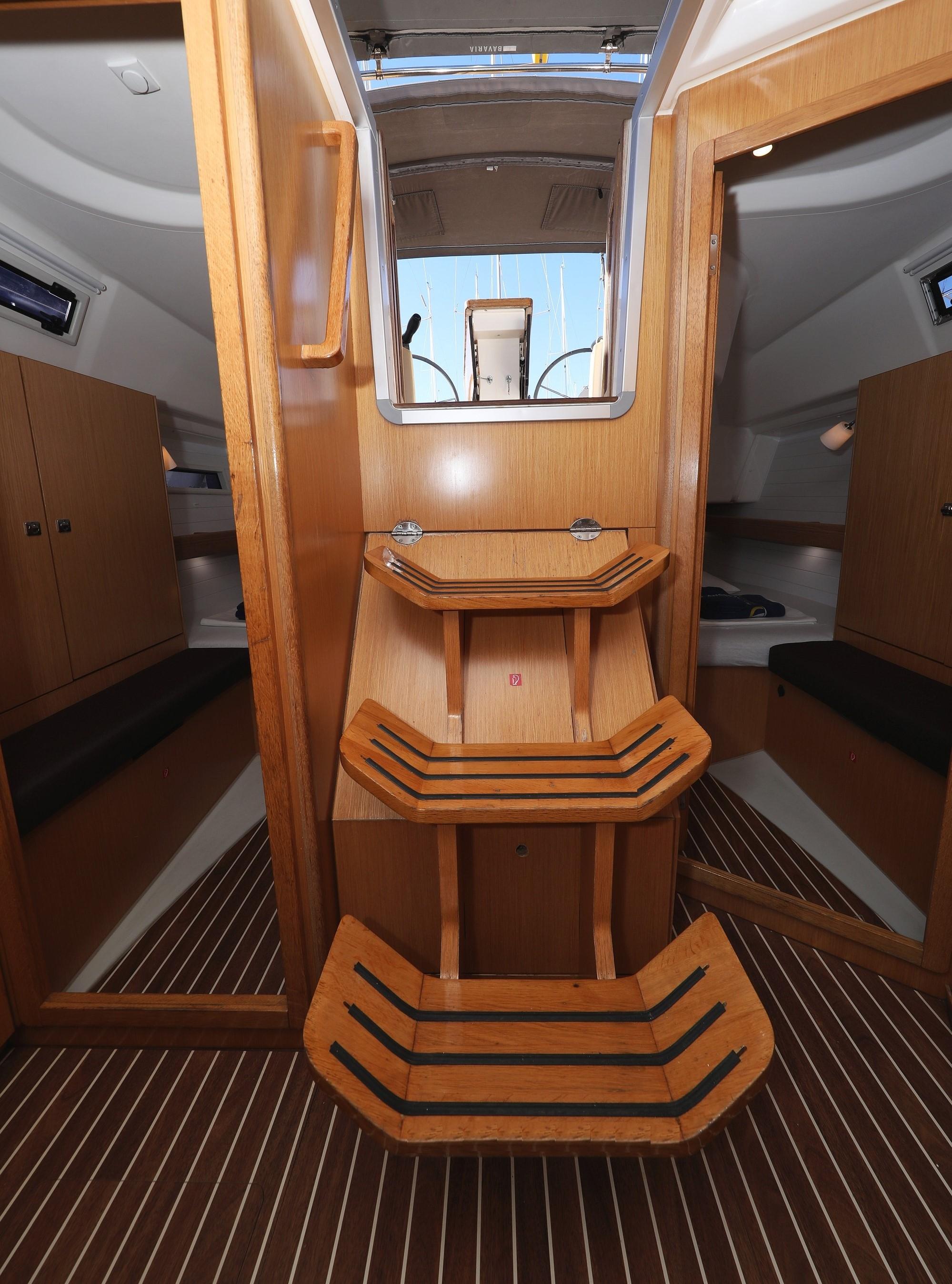 Bavaria Cruiser 34, picture 19