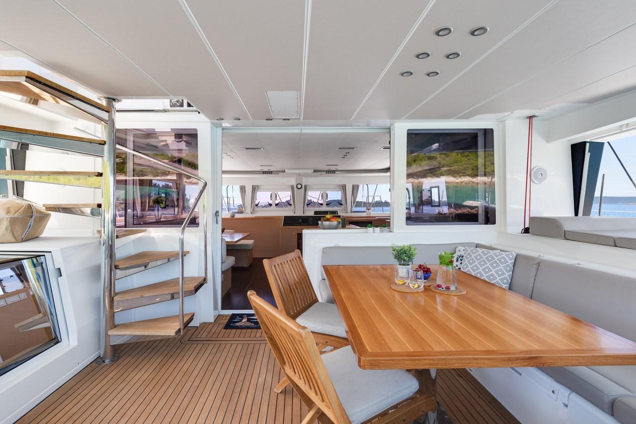 Lagoon 560, picture 10