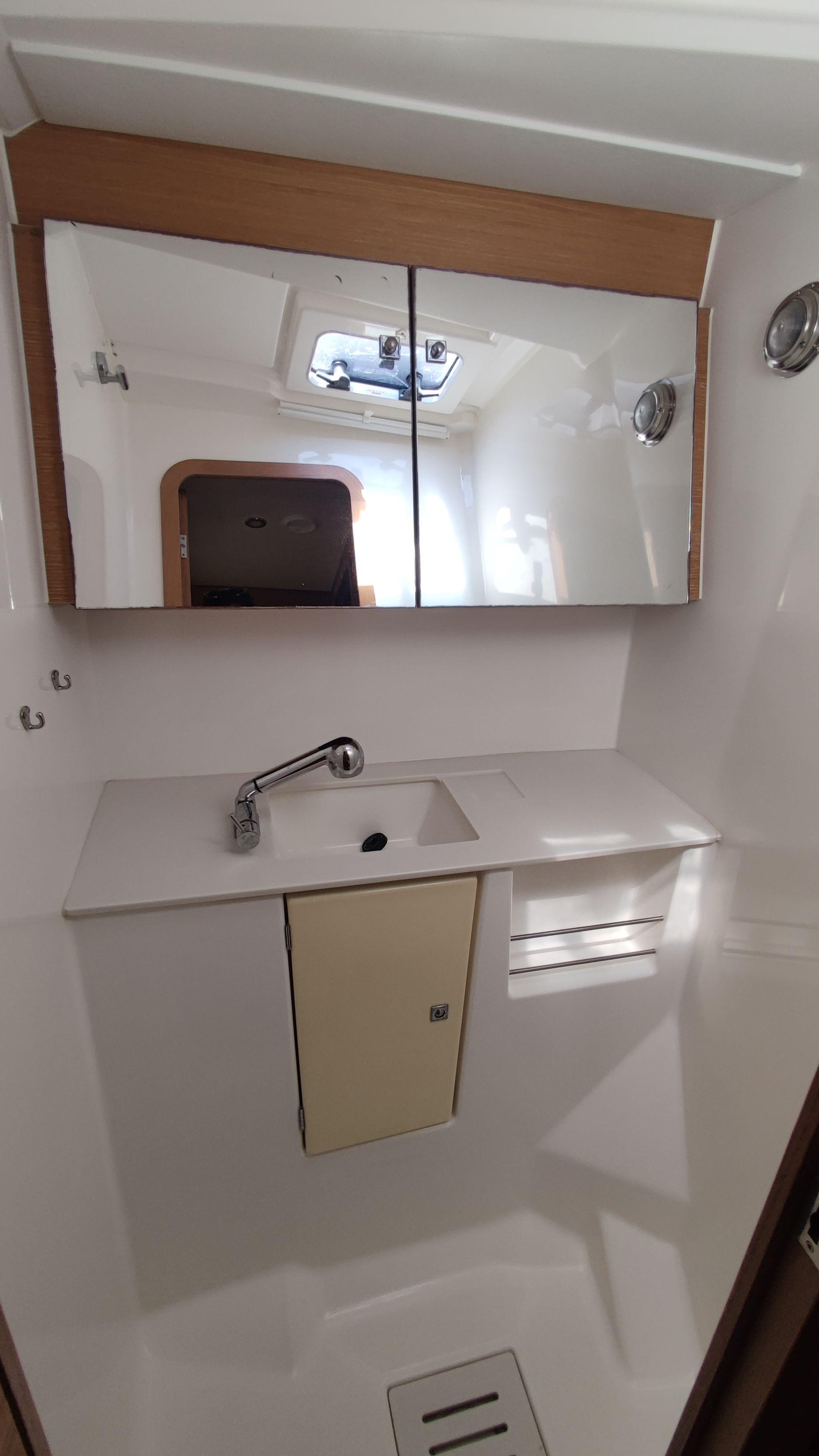 Dufour 500 GL - 5 cab. - RUBENS_DB, picture 15