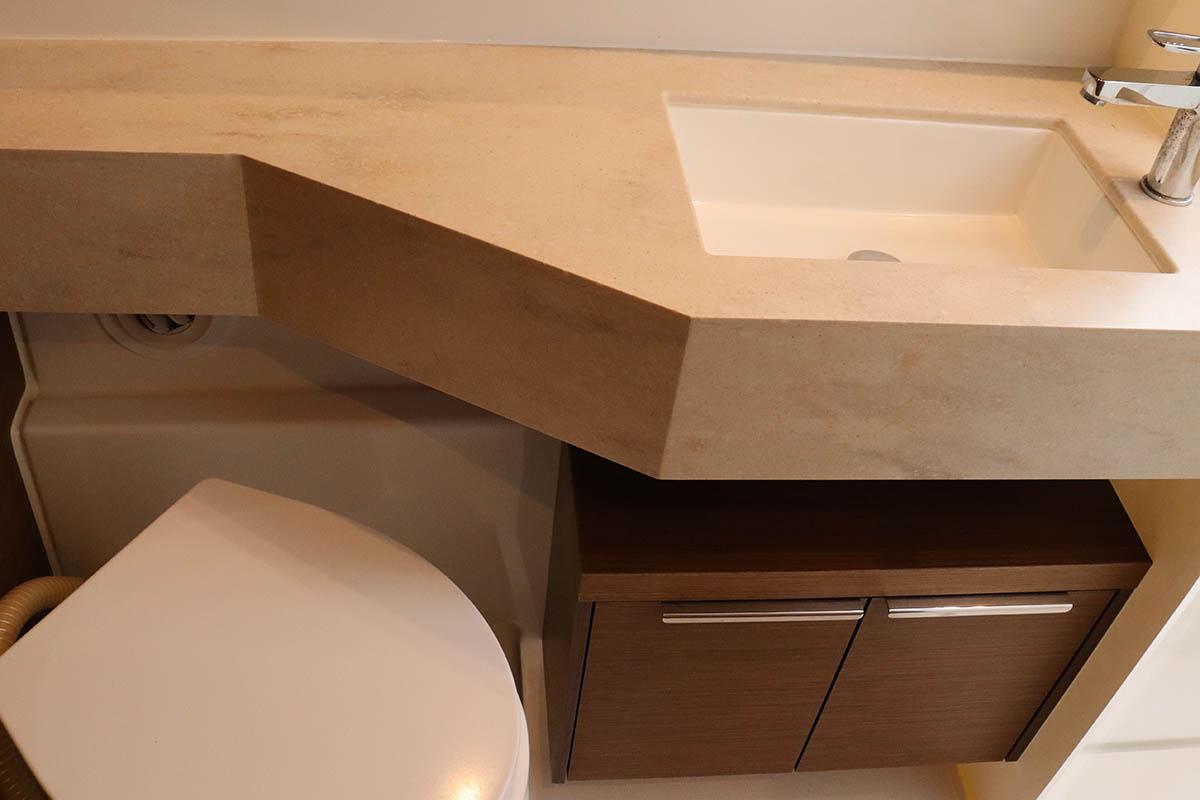 Lagoon 46 - 4 + 2 cab., picture 23