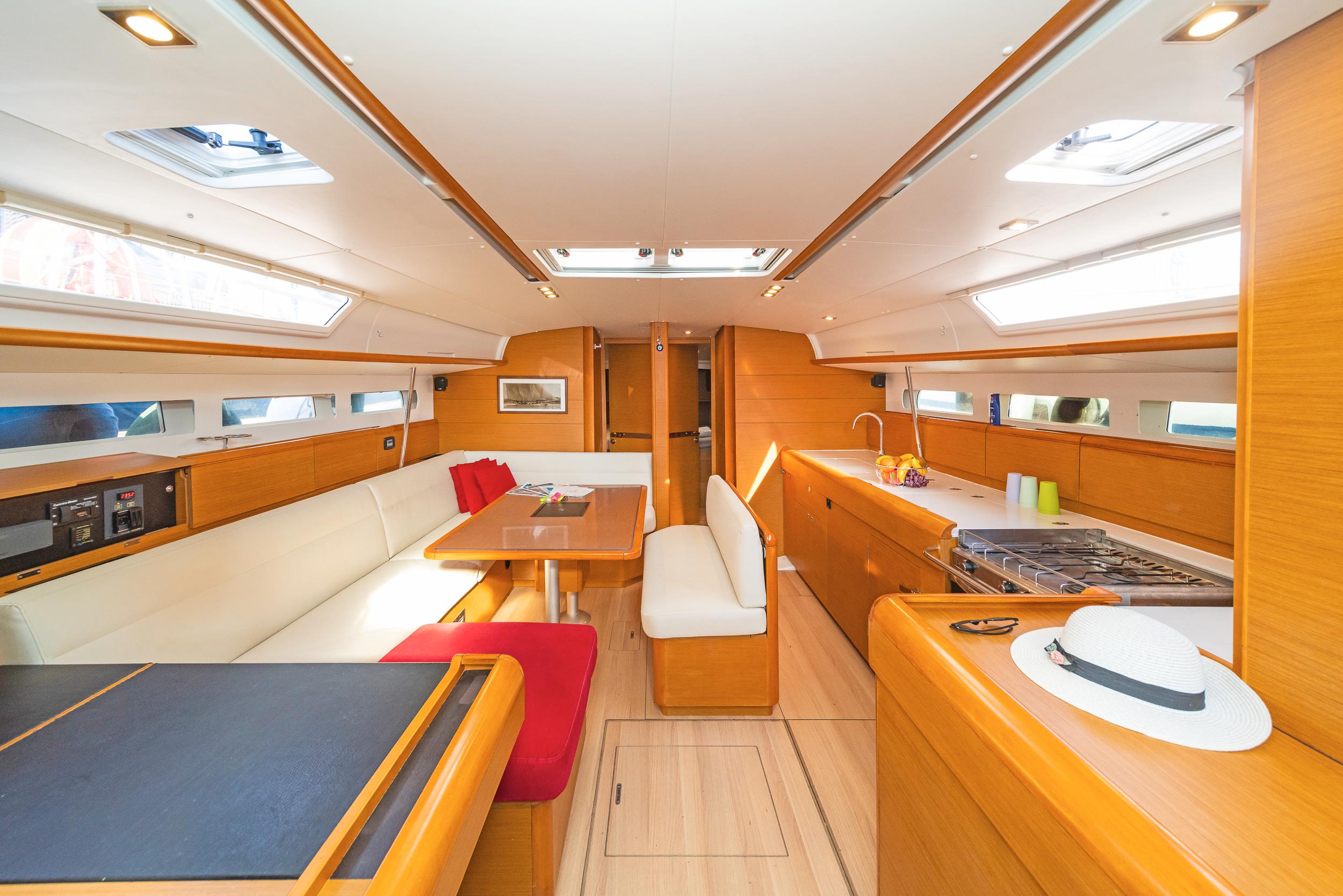 Sun Odyssey 519 - 5 + 1 cab., picture 9
