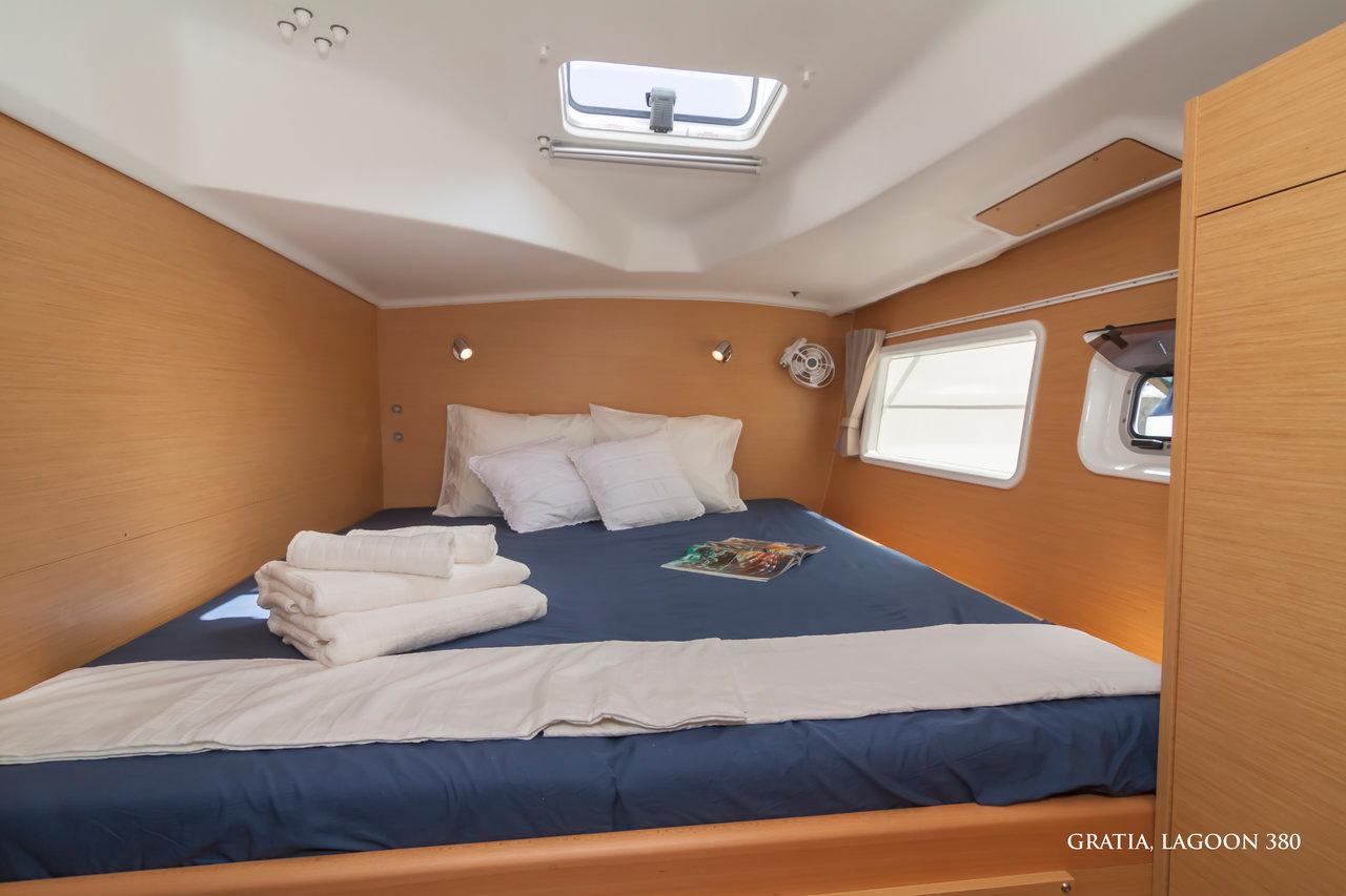 Lagoon 380 - 4 cab. - Gratia, picture 11