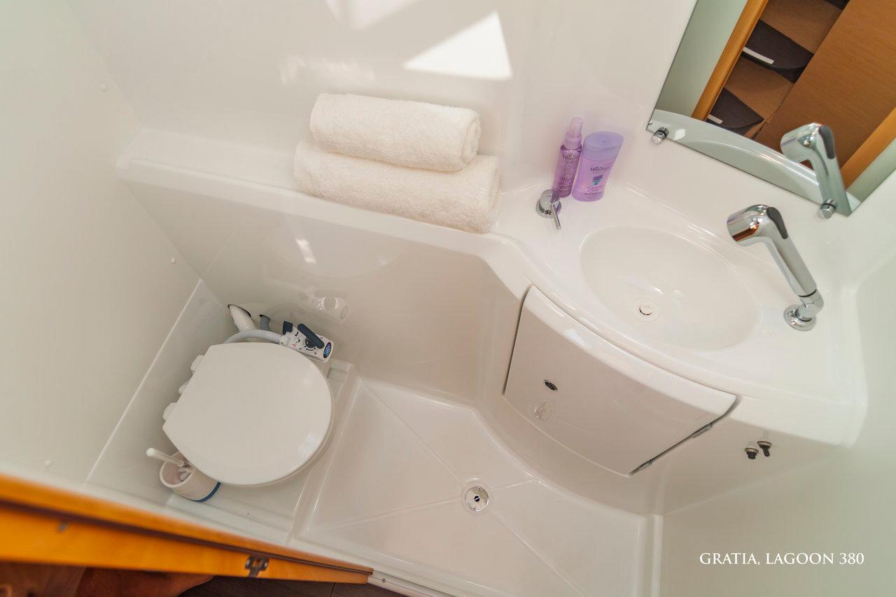 Lagoon 380 - 4 cab. - Gratia, picture 15