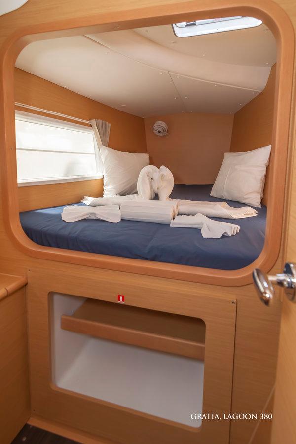 Lagoon 380 - 4 cab. - Gratia, picture 12