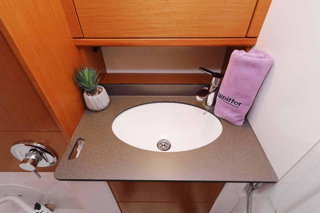 Bavaria Cruiser 51 - silence one, picture 23