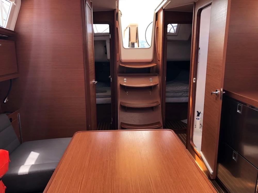 Dufour 382 GL, picture 8