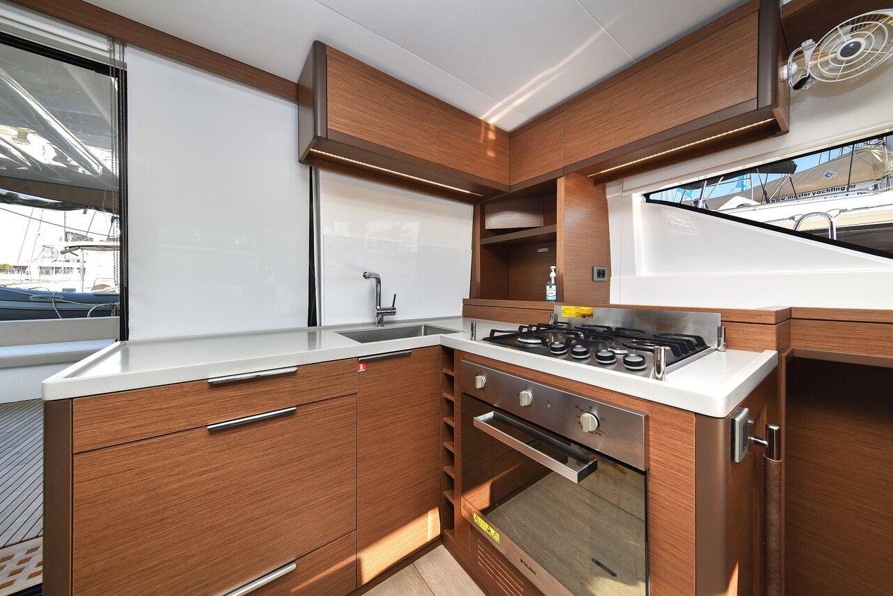 Lagoon 50 - 6 + 1 cab., picture 22