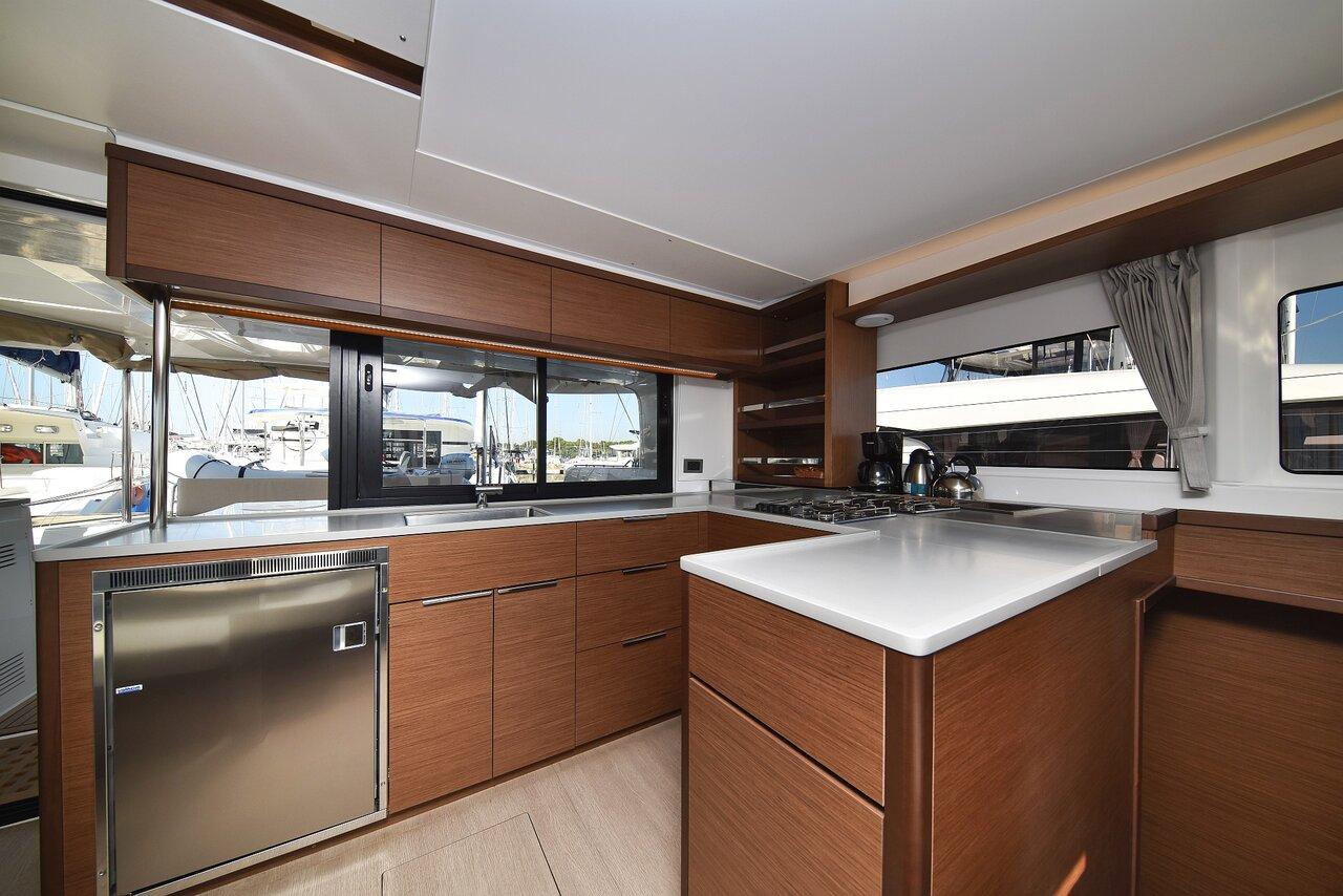 Lagoon 46 - 4 + 2 cab., picture 18