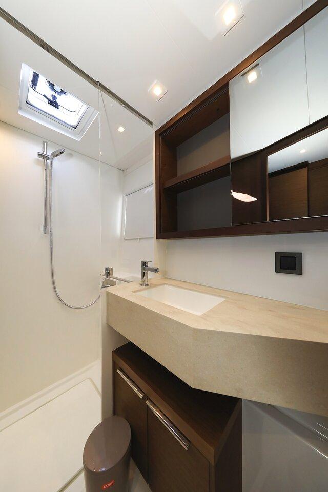 Lagoon 46 - 4 + 2 cab., picture 25