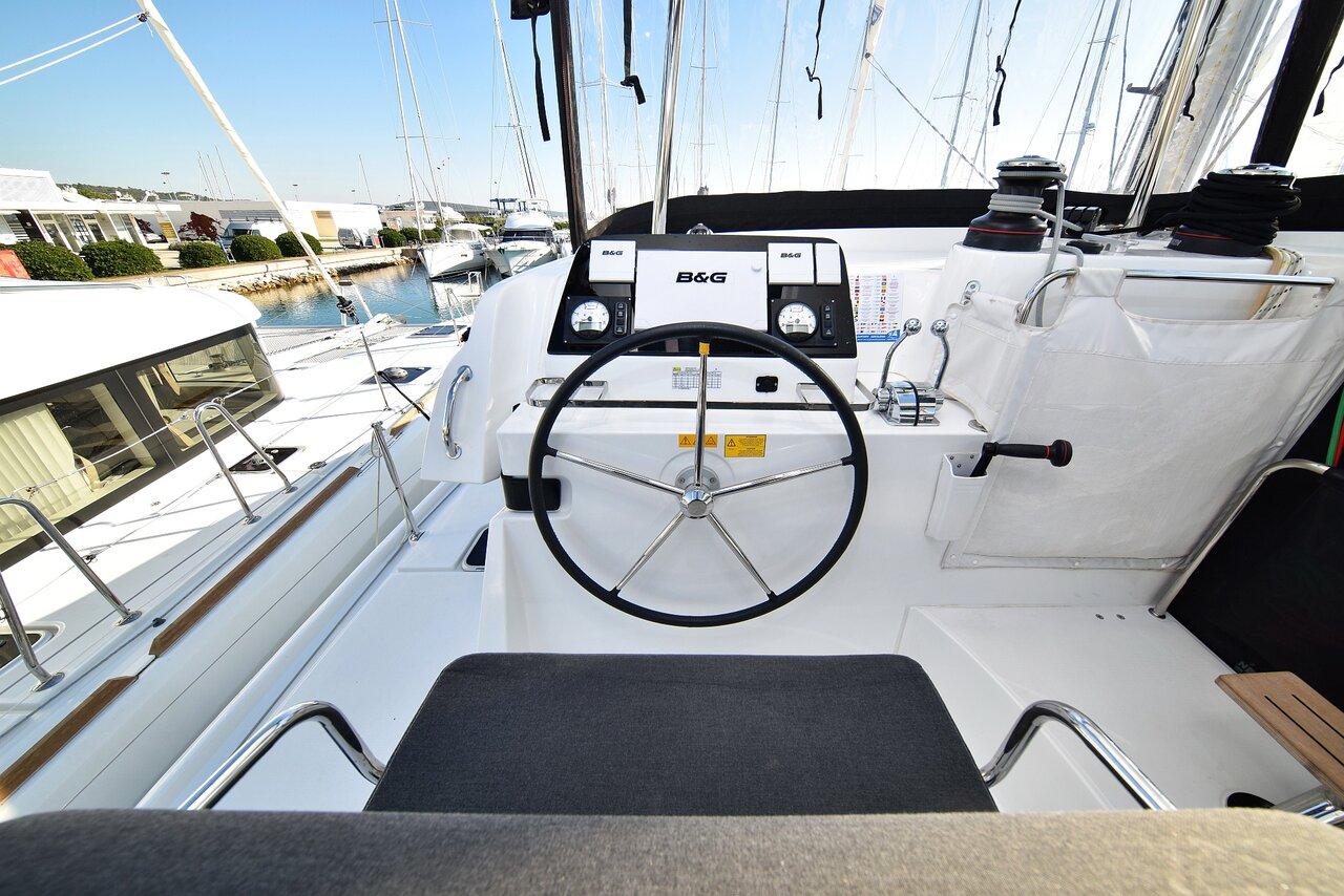 Lagoon 42 - 4 + 2 cab., picture 11