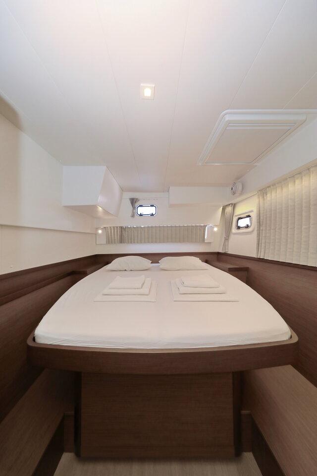 Lagoon 42 - 4 + 2 cab., picture 23