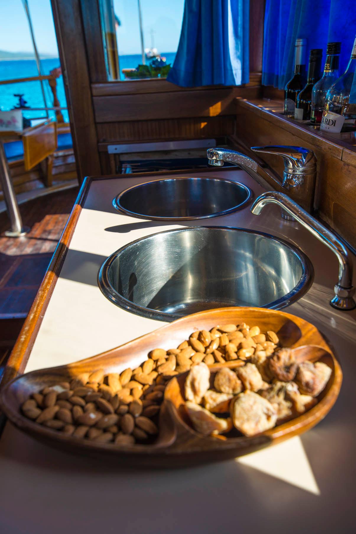 Yacht LUKA, picture 19