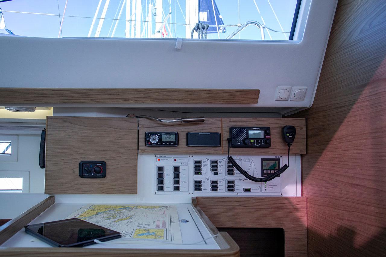 Elan Impression 45, picture 18