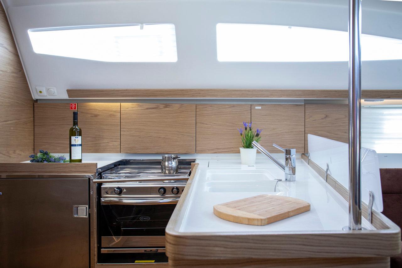 Elan Impression 45, picture 19