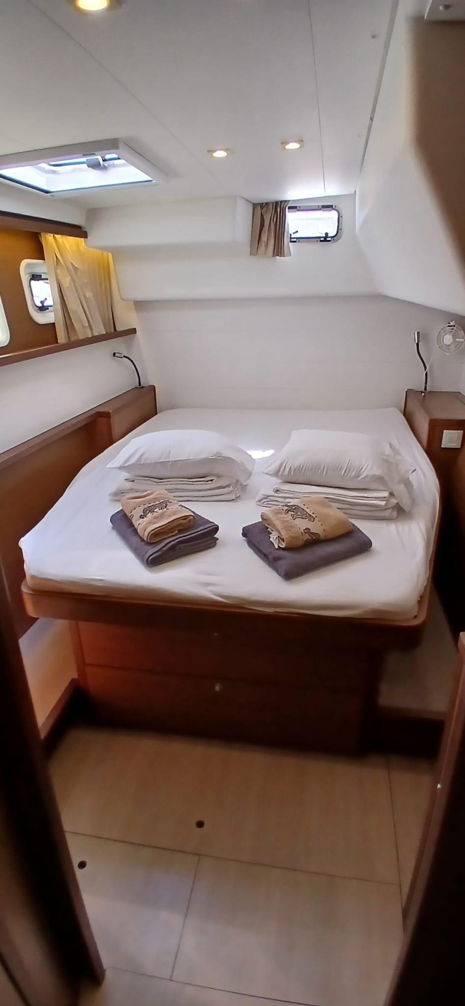 Lagoon 450 S - 4 + 2 cab., picture 12