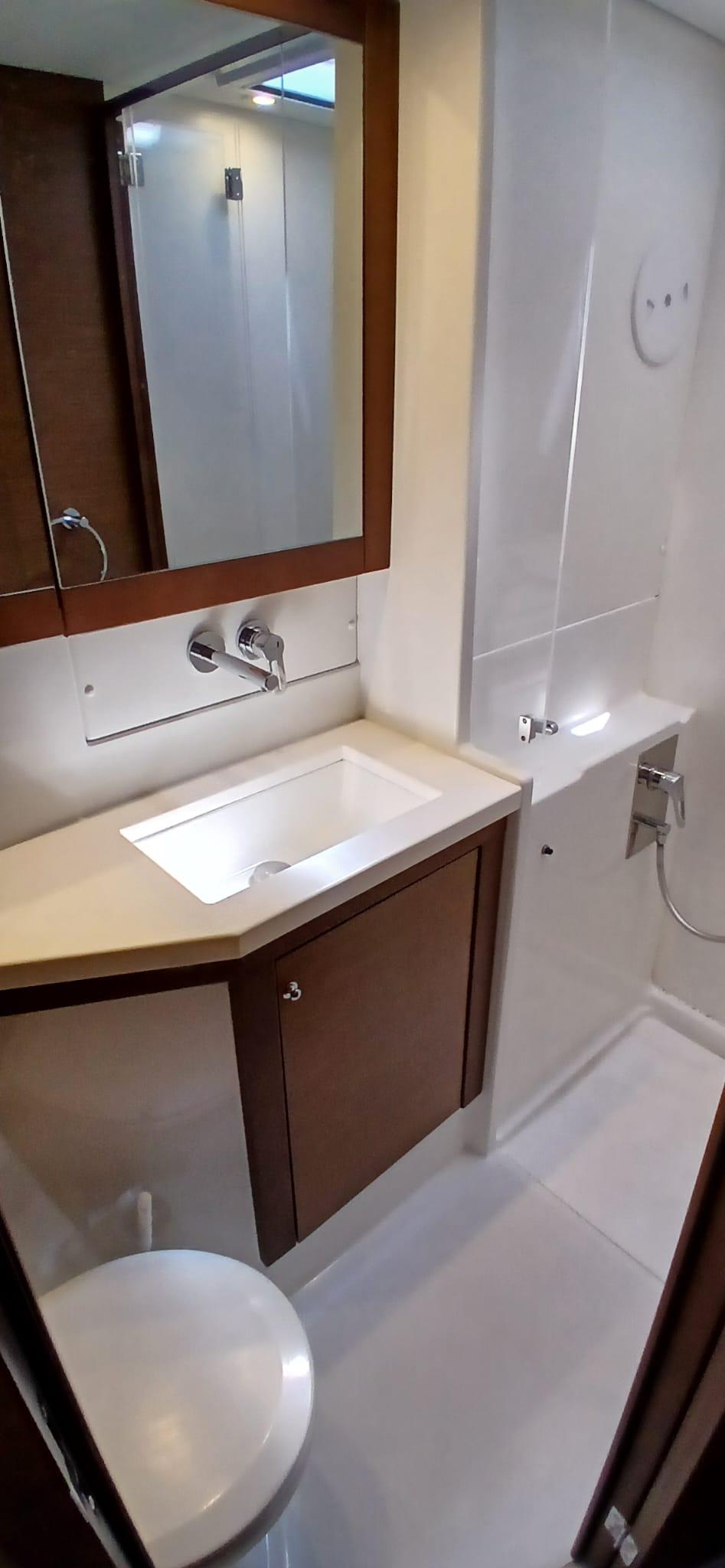 Lagoon 450 S - 4 + 2 cab., picture 13