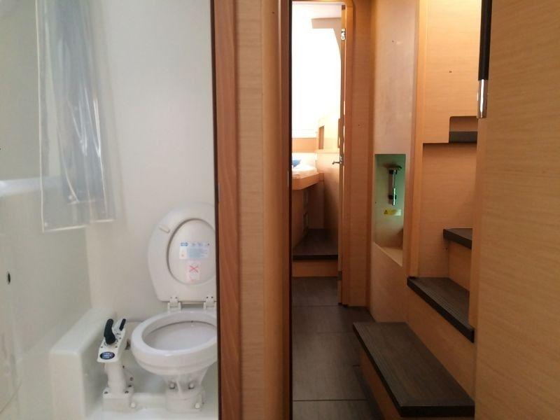 Lagoon 400 S2 - 4 + 2 cab., picture 20