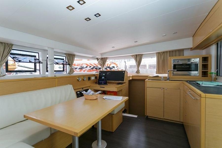 Lagoon 400 S2 - 4 + 2 cab., picture 10