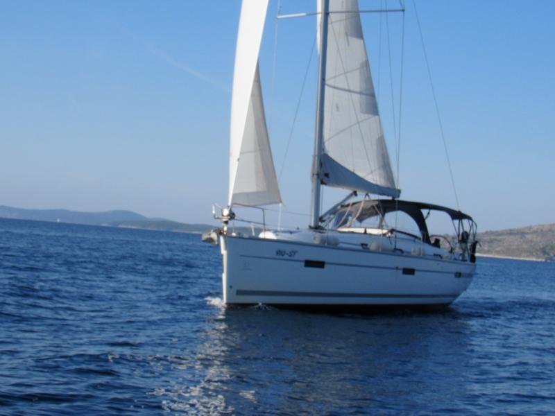 Bavaria Cruiser 40, picture 5