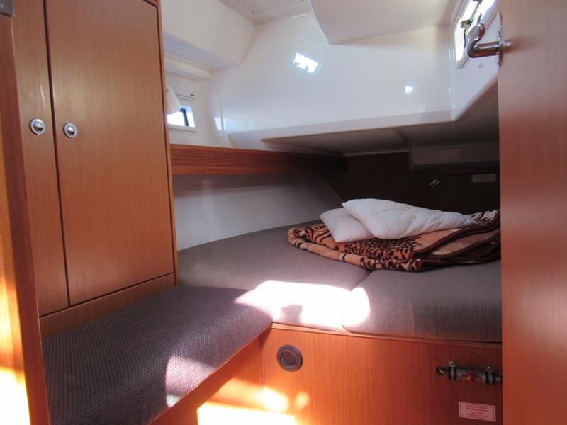 Bavaria Cruiser 40, picture 13