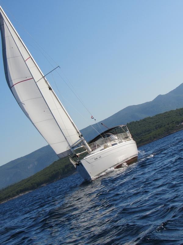 Bavaria 31 Cruiser, picture 4