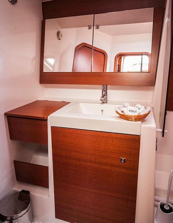 Dufour Exclusive 56 - 4 + 1 cab., picture 32