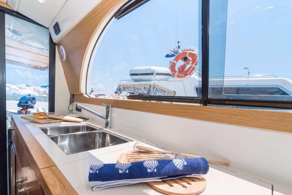 Adriana 36, picture 16