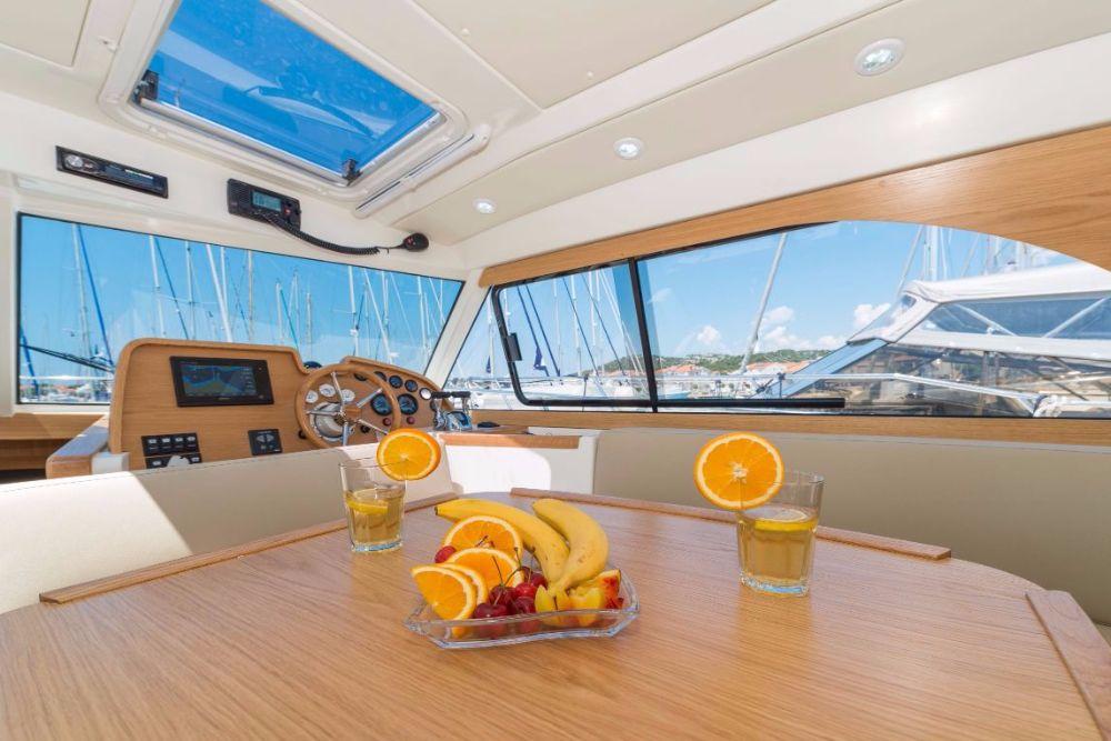 Adriana 36, picture 13