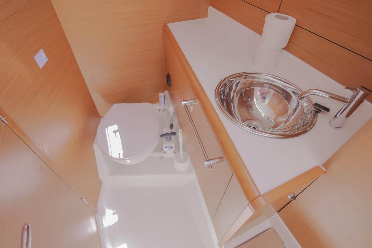 Sun Odyssey 449, picture 13