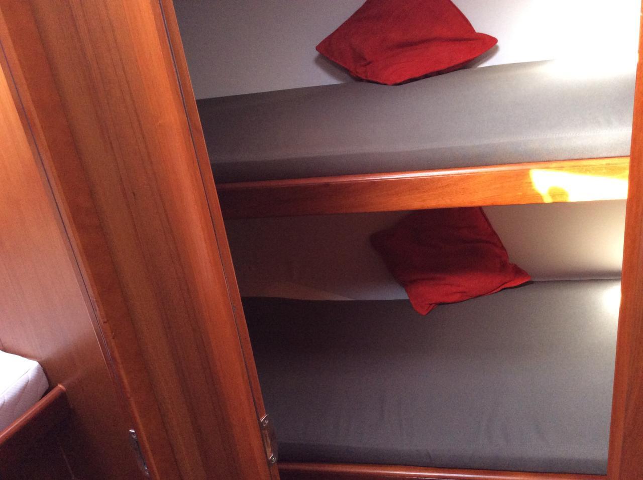 Oceanis 43, picture 12