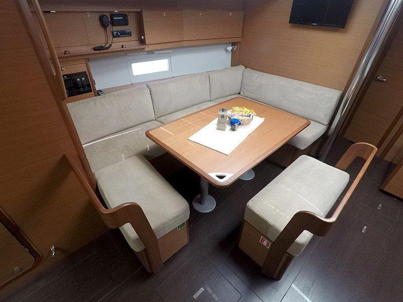 Dufour 430 GL, picture 15