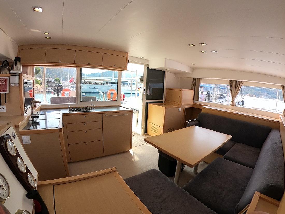 Lagoon 400 S2 - 4 + 2 cab., picture 11