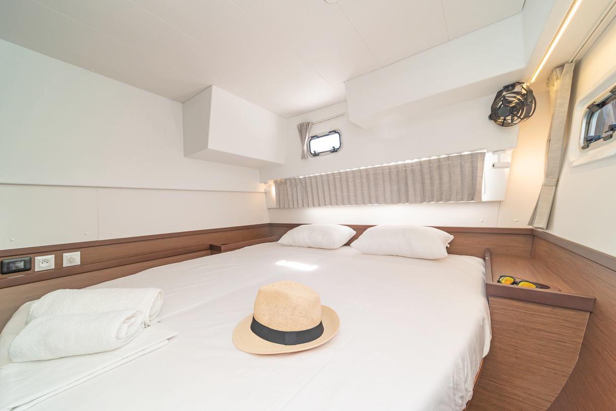 Lagoon 42 - 4 + 2 cab., picture 19