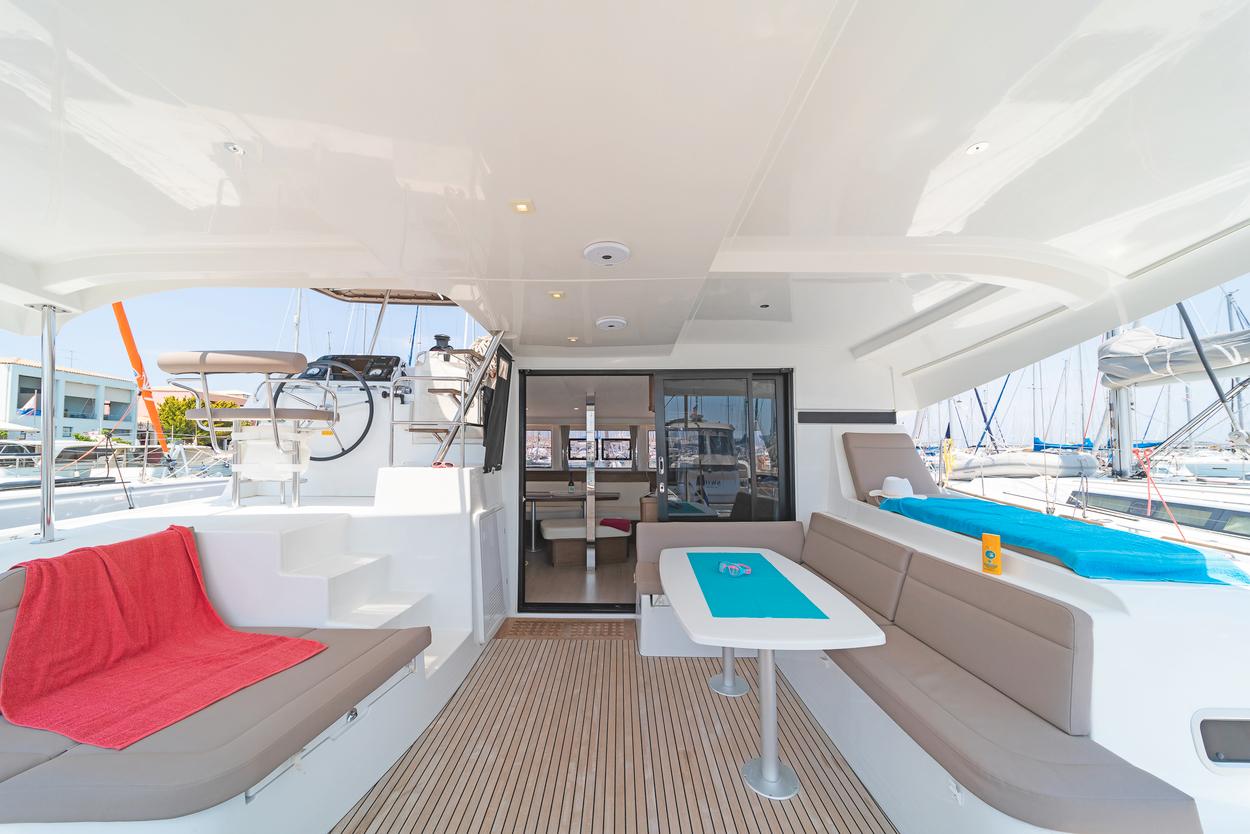 Lagoon 42 - 4 + 2 cab., picture 11