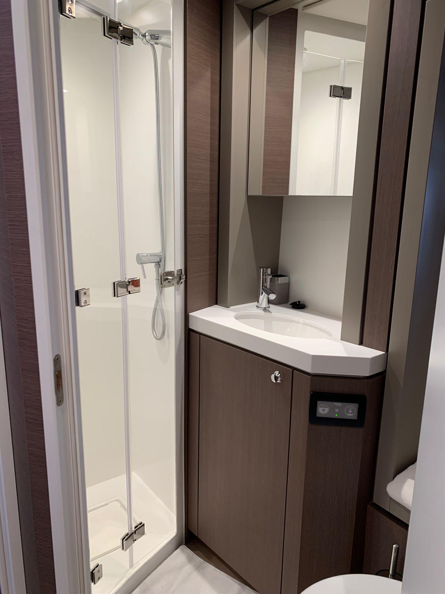 Bali 4.6 - 4 + 2 cab., picture 4