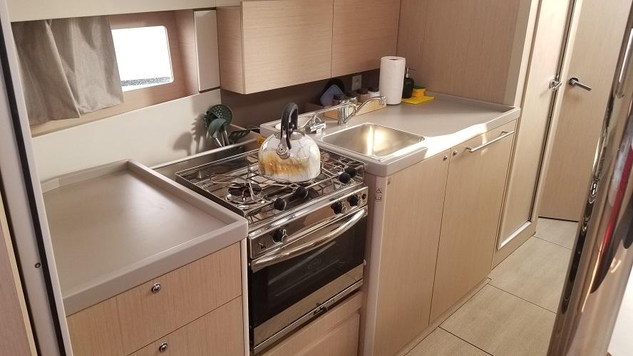 Oceanis 38.1, picture 12