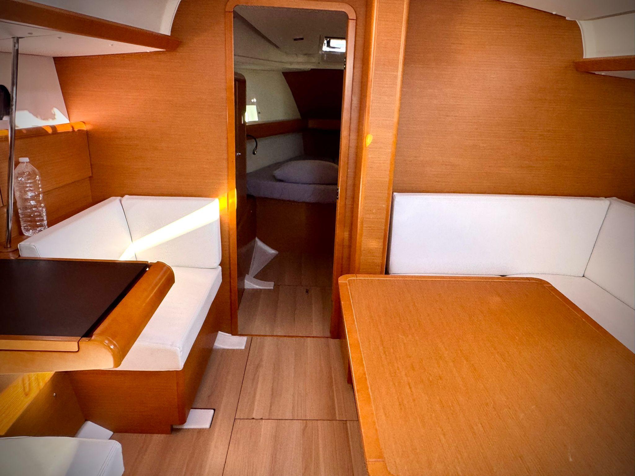 Sun Odyssey 419 - 3 cab., picture 8
