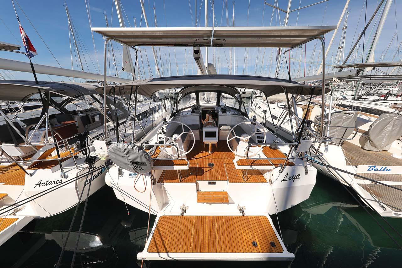 Bavaria C42 Style, picture 1