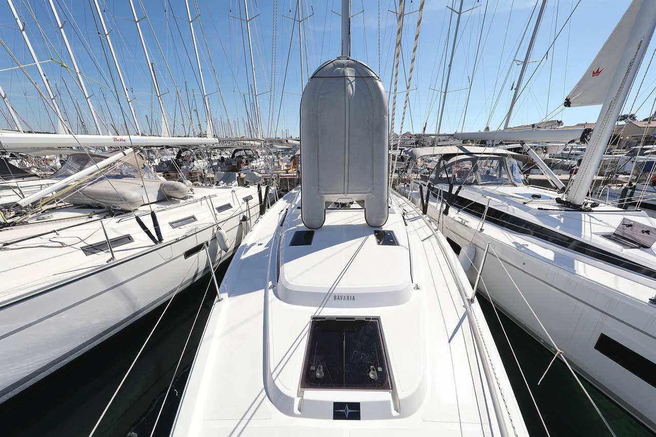 Bavaria C42 Style, picture 7