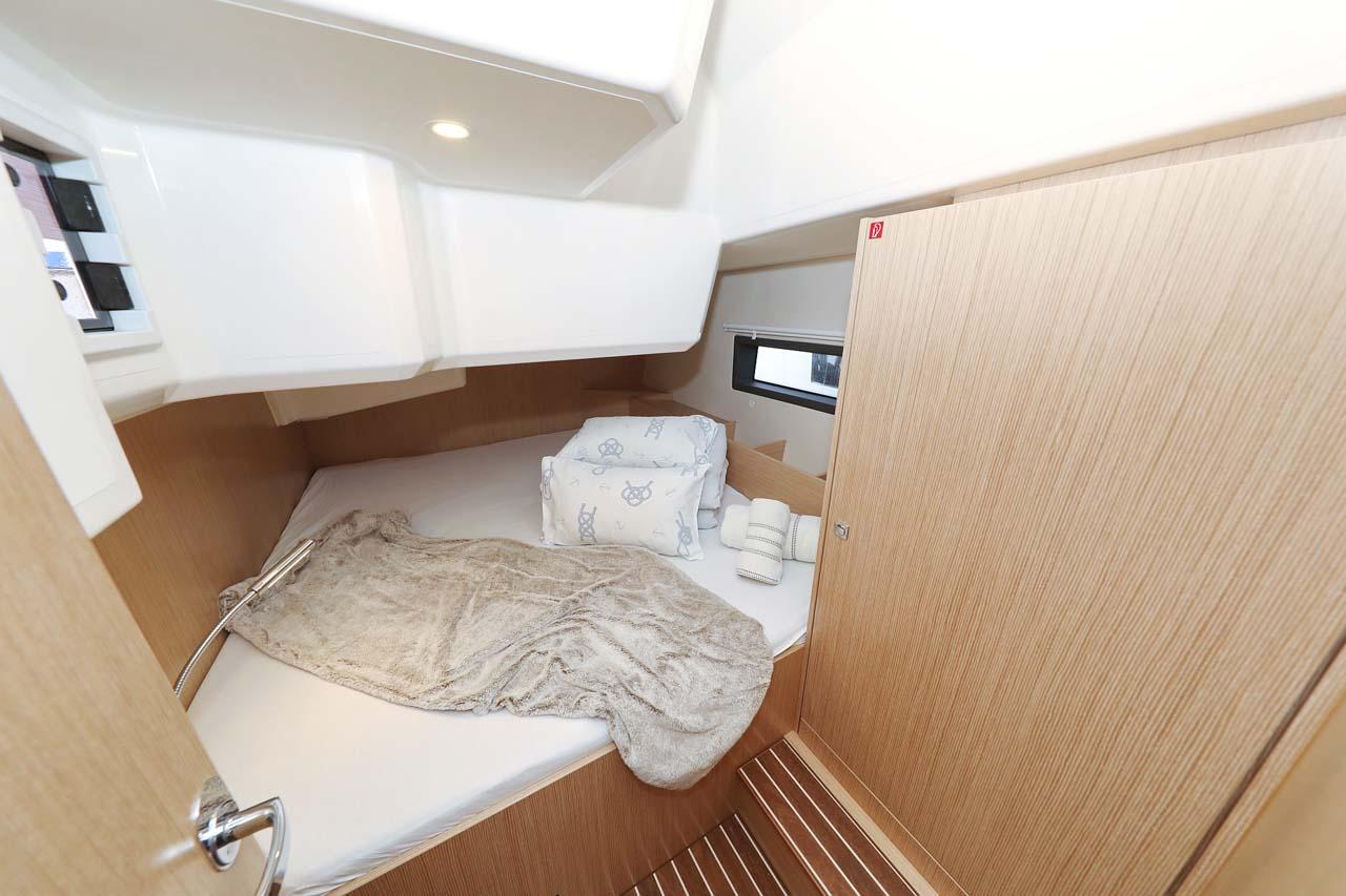 Bavaria C42 Style, picture 26