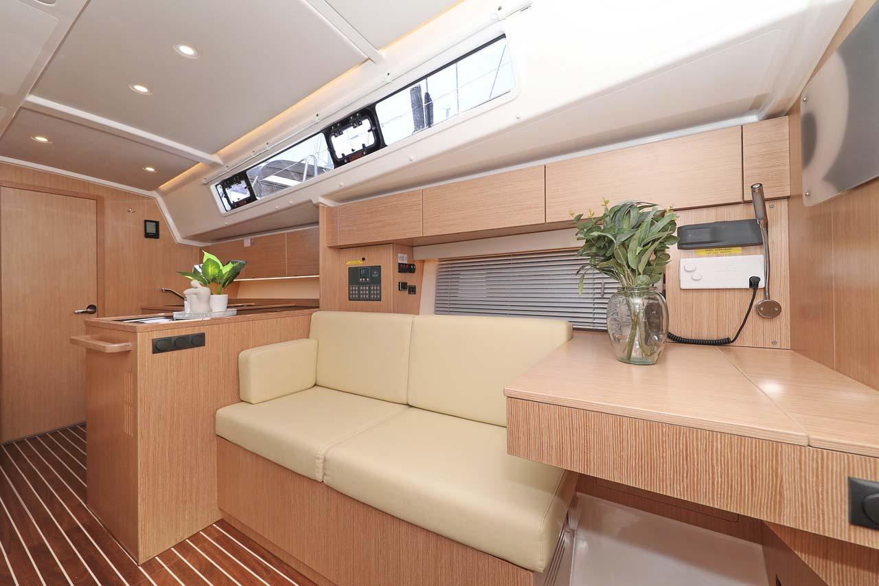 Bavaria C42 Style, picture 17