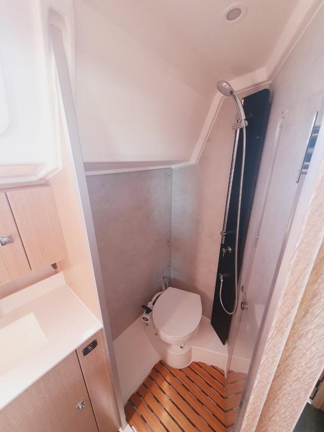 Bavaria C42 Style, picture 15