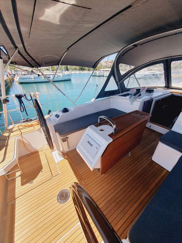 Bavaria C42 Style, picture 4