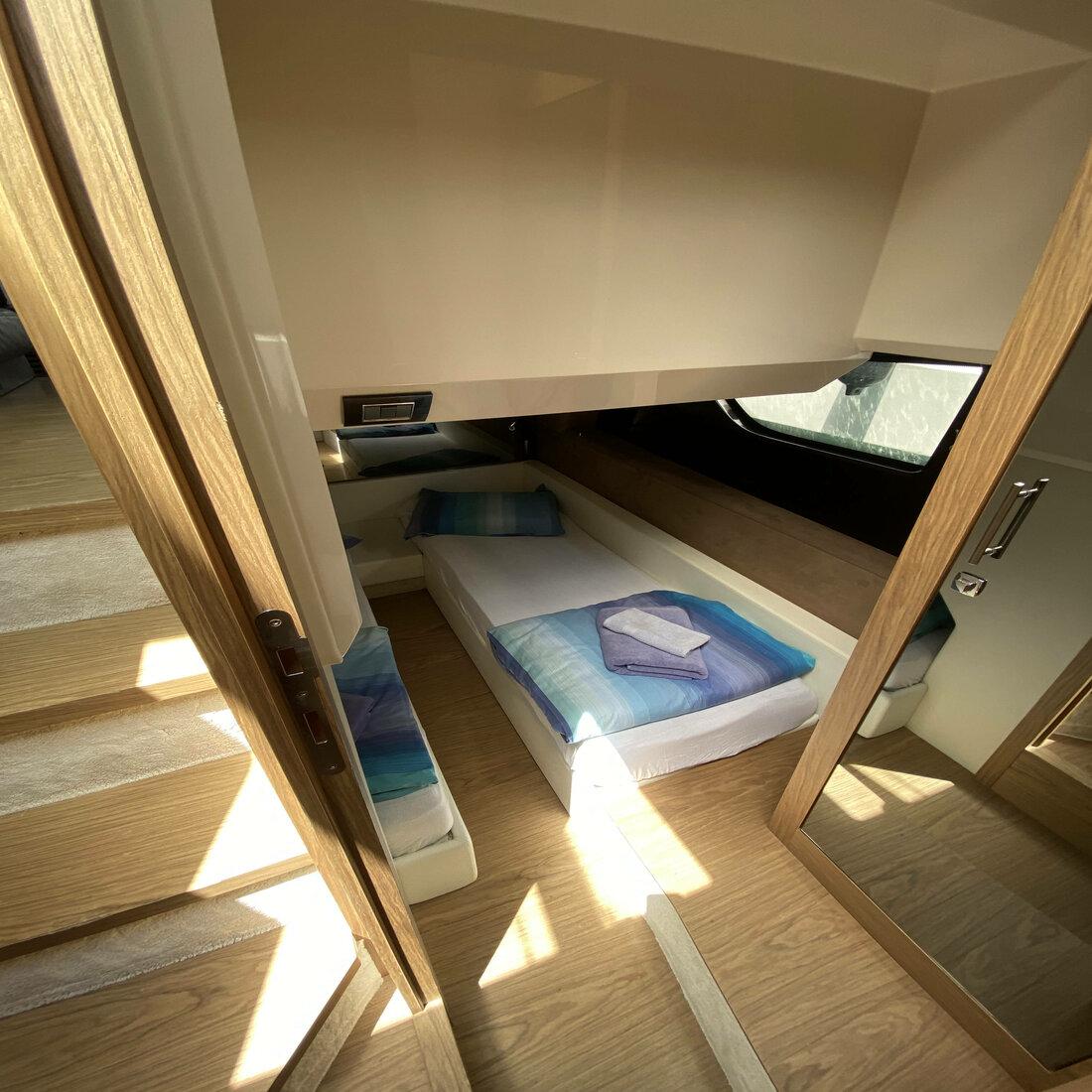 Sessa Fly 47, picture 29